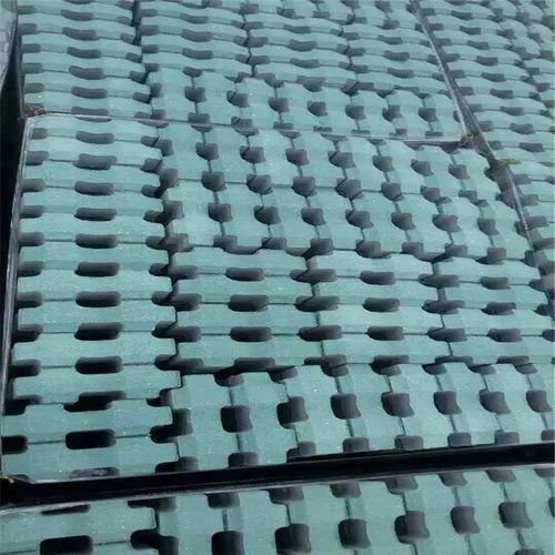 吉首鼎典建材 預制植草磚鋪裝與高效溝通服務，構筑湘西綠色基建